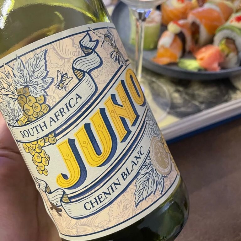 JUNO WHHITE
